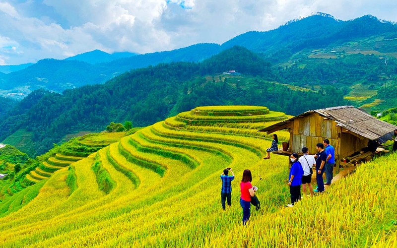 Ngắm Mù Cang Chải từ trên mây - Giới thiệu khu du lịch - Cổng thông tin điện tử tỉnh Thái Nguyên