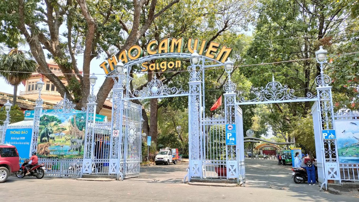 Thảo Cầm Viên – Vườn thú lớn nhất Việt Nam ở Sài Gòn - iVIVU.com