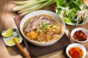 Top 9 quán bún bò Quy Nhơn ngon khét tiếng, ăn một lần là nhớ