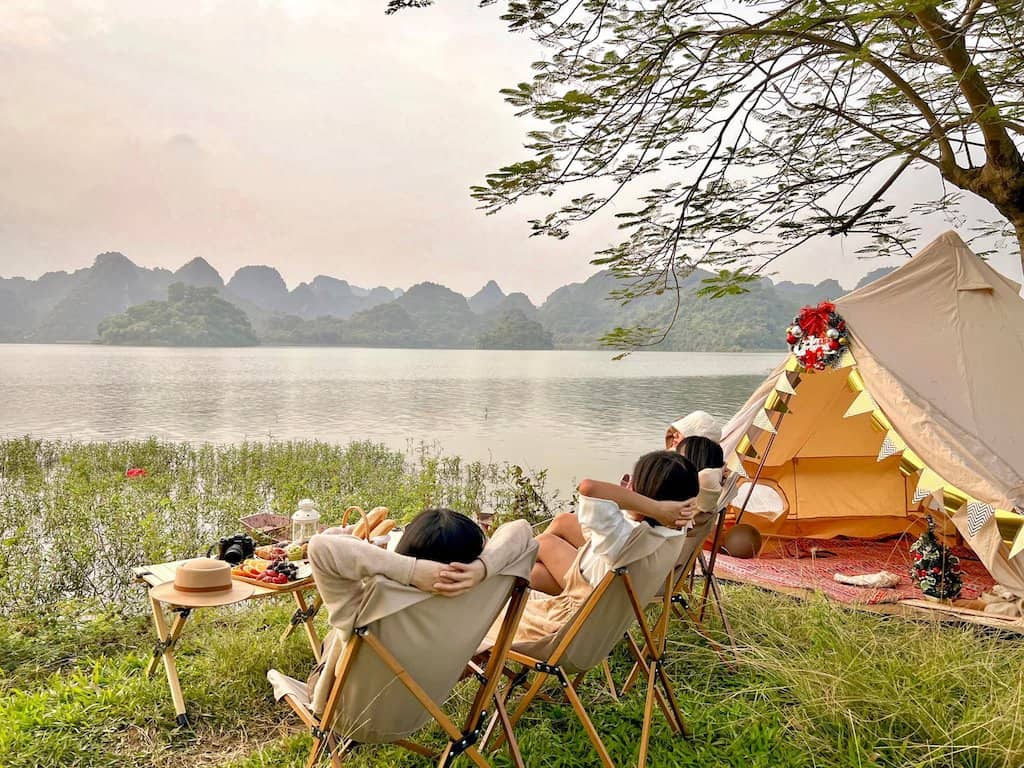 Thế nào là một địa điểm lý tưởng cho chuyến du lịch Camping ? - Ngọc Châu Á