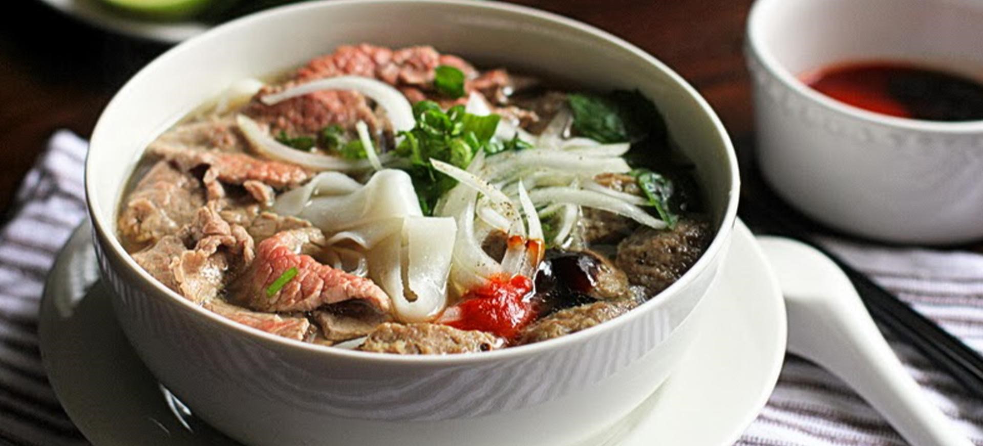 Phở Đà Lạt - Top 22 quán siêu đông khách, ăn là ghiền