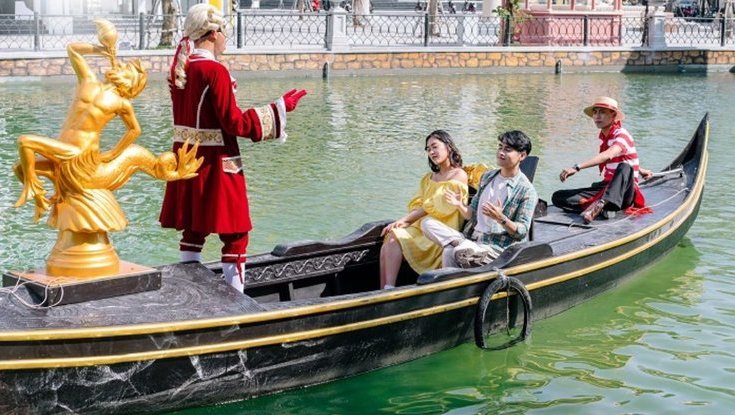 Giá vé đi thuyền trên sông Venice Phú Quốc mới nhất 2023