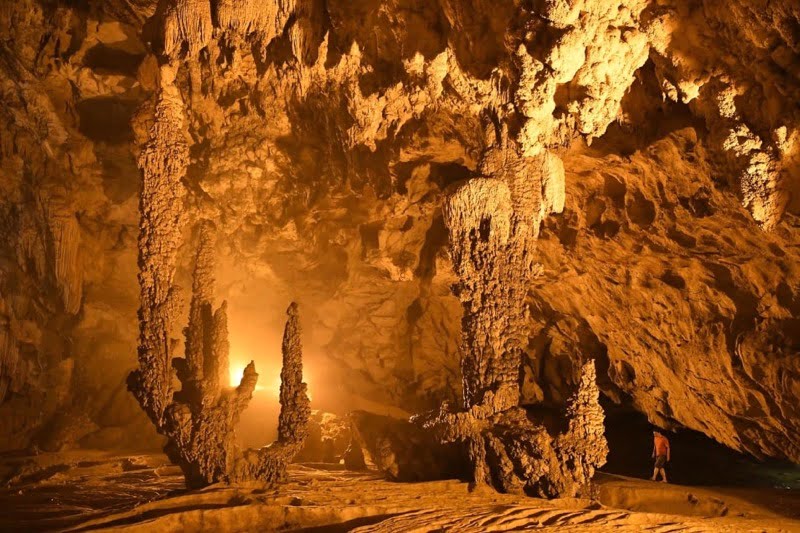 Khám phá du lịch Hang Mỏ Luông Mai Châu chi tiết nhất 2023
