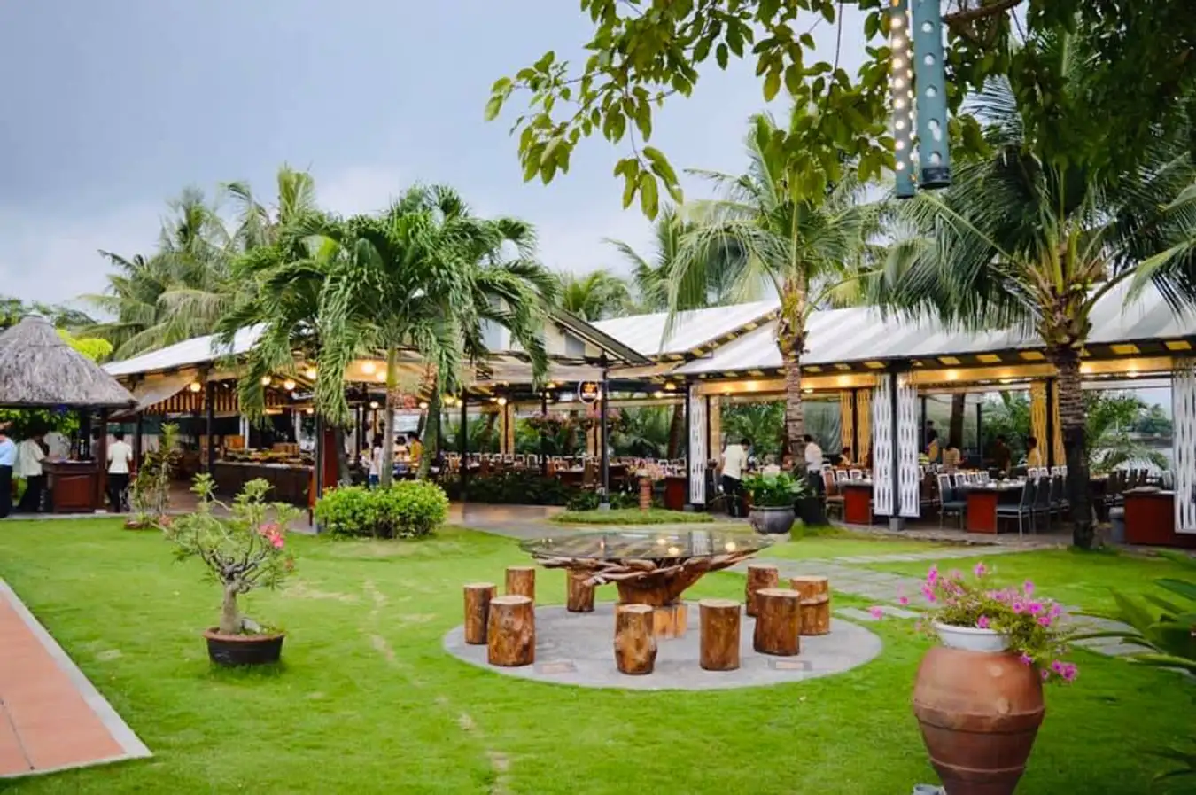 Khu du lịch Tân Cảng: Điểm hẹn lý tưởng cho mọi sự kiện - ManMo