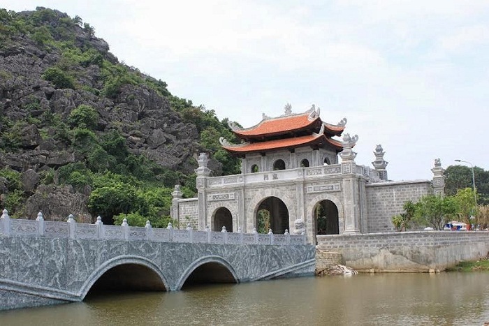 Thăm Cố Đô Hoa Lư, khu di tích lịch sử quan trọng của tỉnh Ninh Bình